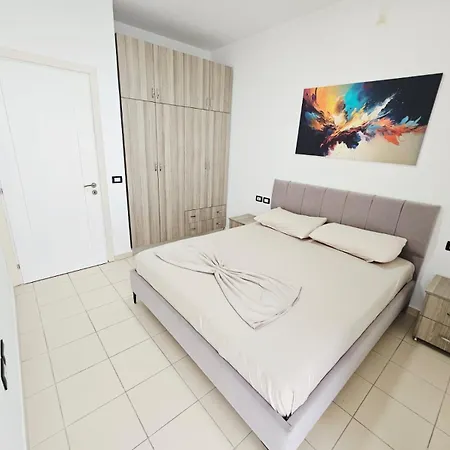 Osmeni Apartment